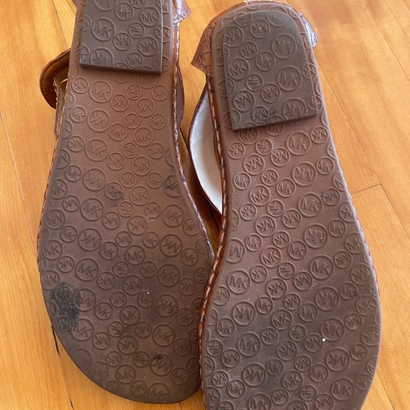 MichaelKors sandals - Picture 5 of 5
